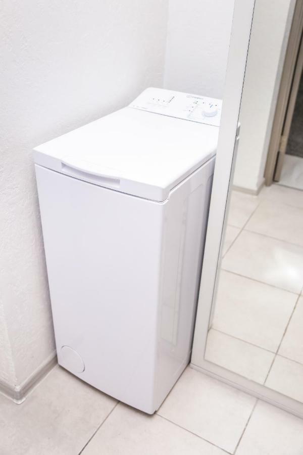 אודסה Square Apartments מראה חיצוני תמונה